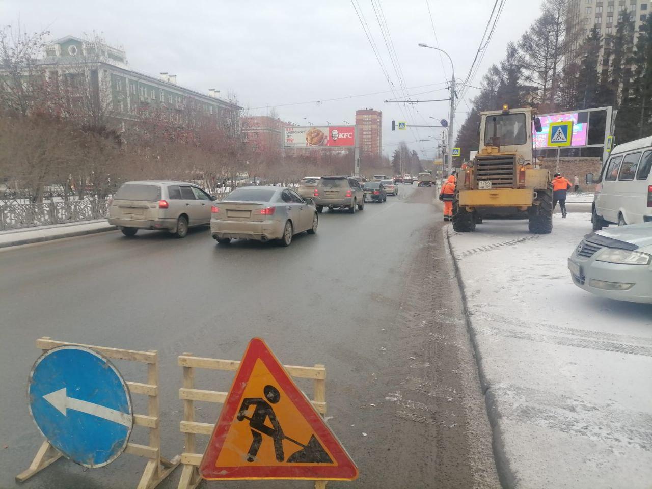 Фото Мэр Новосибирска Локоть потребовал решить проблему со снегом до конца недели 2